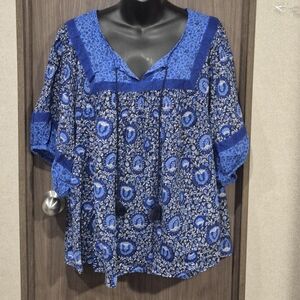 $15 Or 3/$30 Women’s Old Navy Blouse Blue Black Boho Size 4X